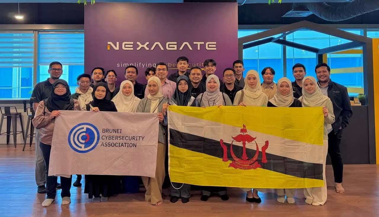 Welcoming Brunei students under the Brunei Cybersecurity Association (BCSA) Overseas Learning Journey 2025 (May 2025)